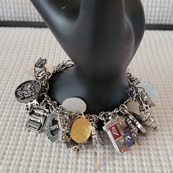 Silver Tone Chunky Cha Cha Statement Enamel Dangle Charm Bracelet - Picture 2 of 14